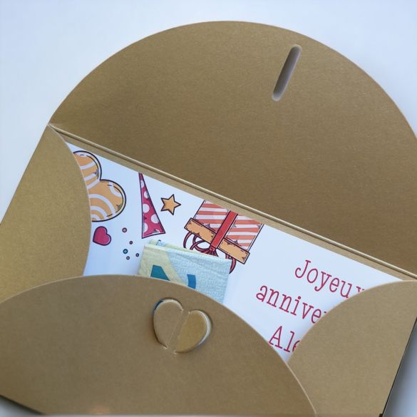 Carte d'anniversaire avec fente pour billet