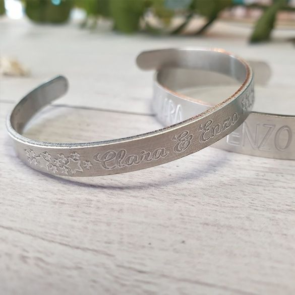 Duo de Bracelets gravés et personnalisés avec prénoms ou petit texte