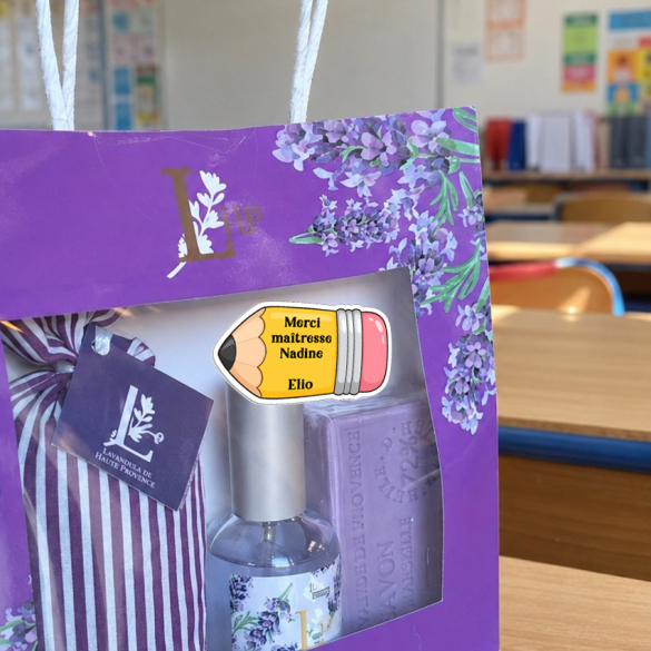 Sac cadeau lavande personnalisé | Cadeau maîtresse, nounou, ATSEM ou proche à remercier avec douceur