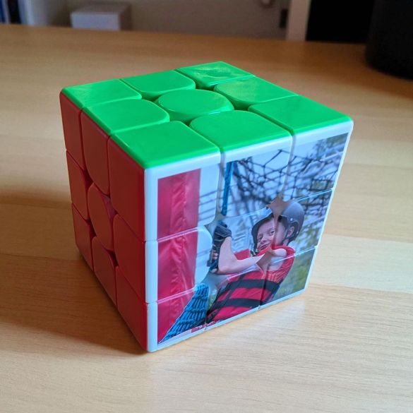 Cube casse tête style Rubik's cube avec photo