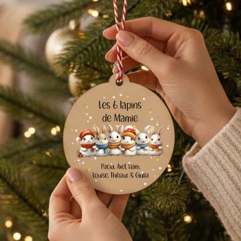 Décoration de Noël personnalisée – Famille de lapins (1 à 7 prénoms)