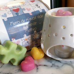 Box personnalisable brûleur de parfum + fondants Puzzle et coeurs