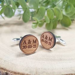 Paire de boutons de manchettes en bois personnalisé | Mariage