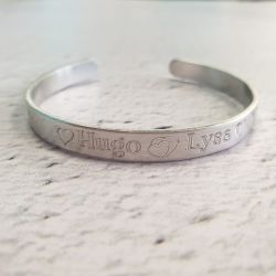 Bracelet gravé et personnalisé avec votre texte