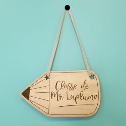 Plaque porte en bois personnalisable pour maître(sse)